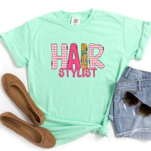 Hair Stylist Pink Pop Mint Comfort Colors T-Shirt